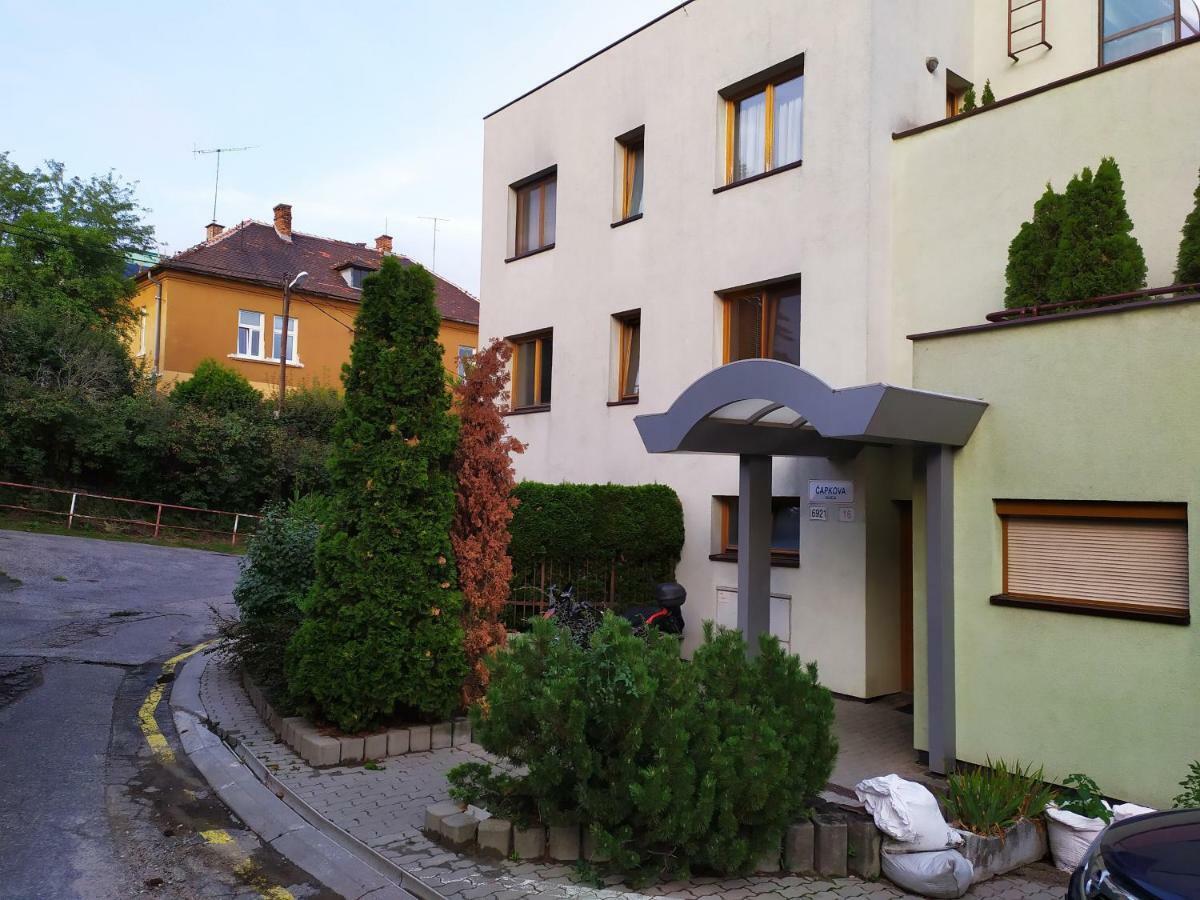 Kate & Jenny - Two-Level Apartment In The Old Town Братислава Екстер'єр фото